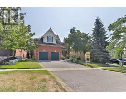829 QUANTRA CRESCENT, Newmarket, Ontario