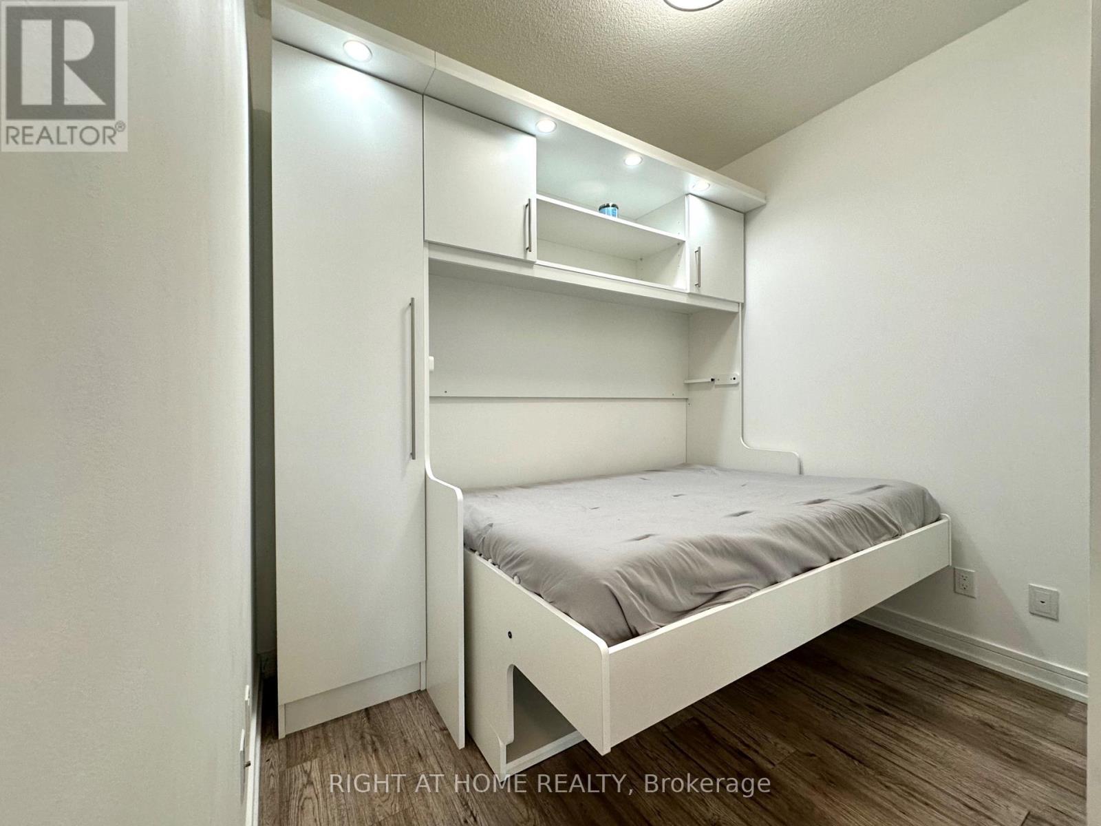 321 - 621 Sheppard Avenue E, Toronto, Ontario  M2K 1B5 - Photo 10 - C12329026