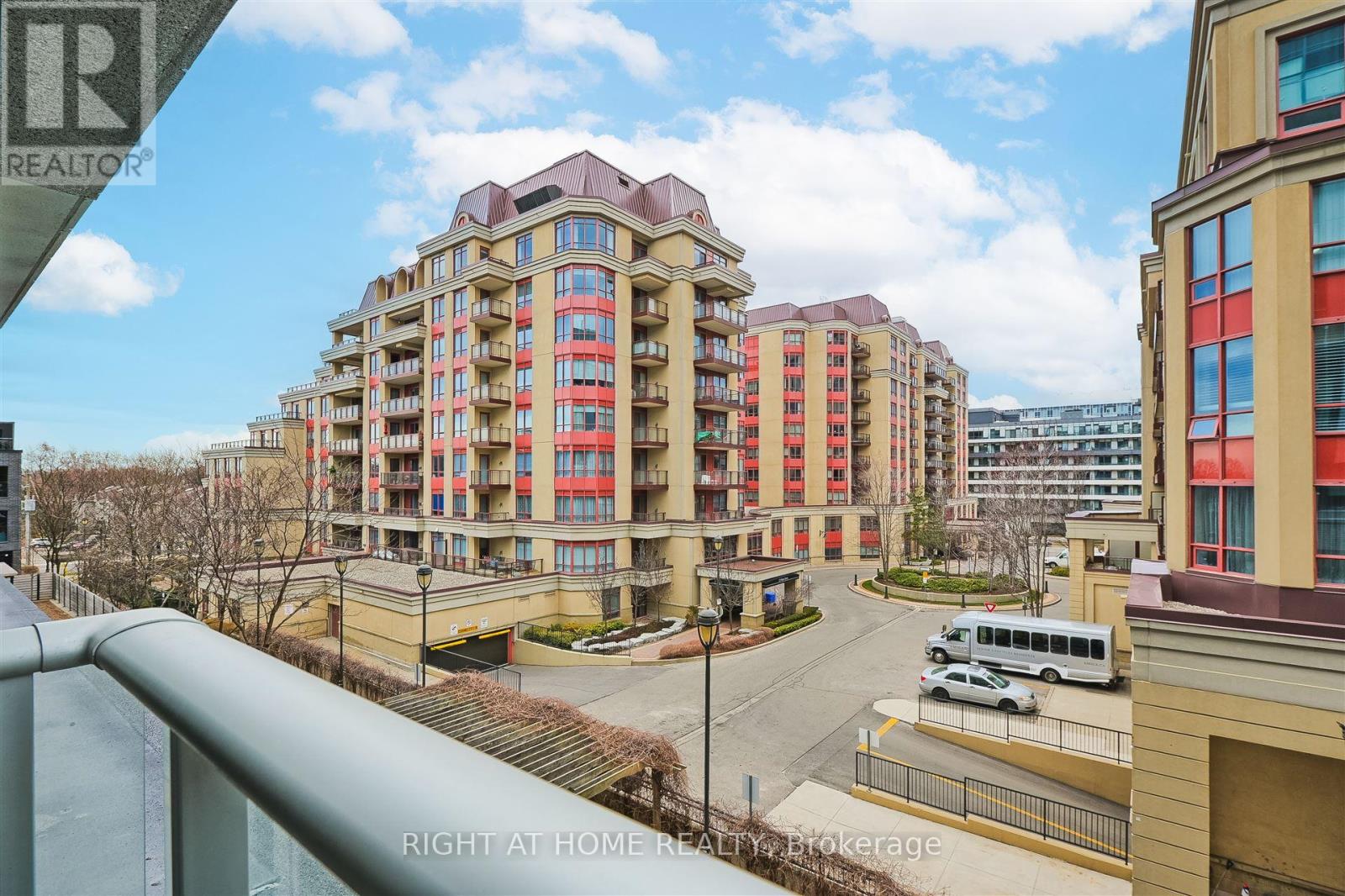 321 - 621 Sheppard Avenue E, Toronto, Ontario  M2K 1B5 - Photo 13 - C12329026