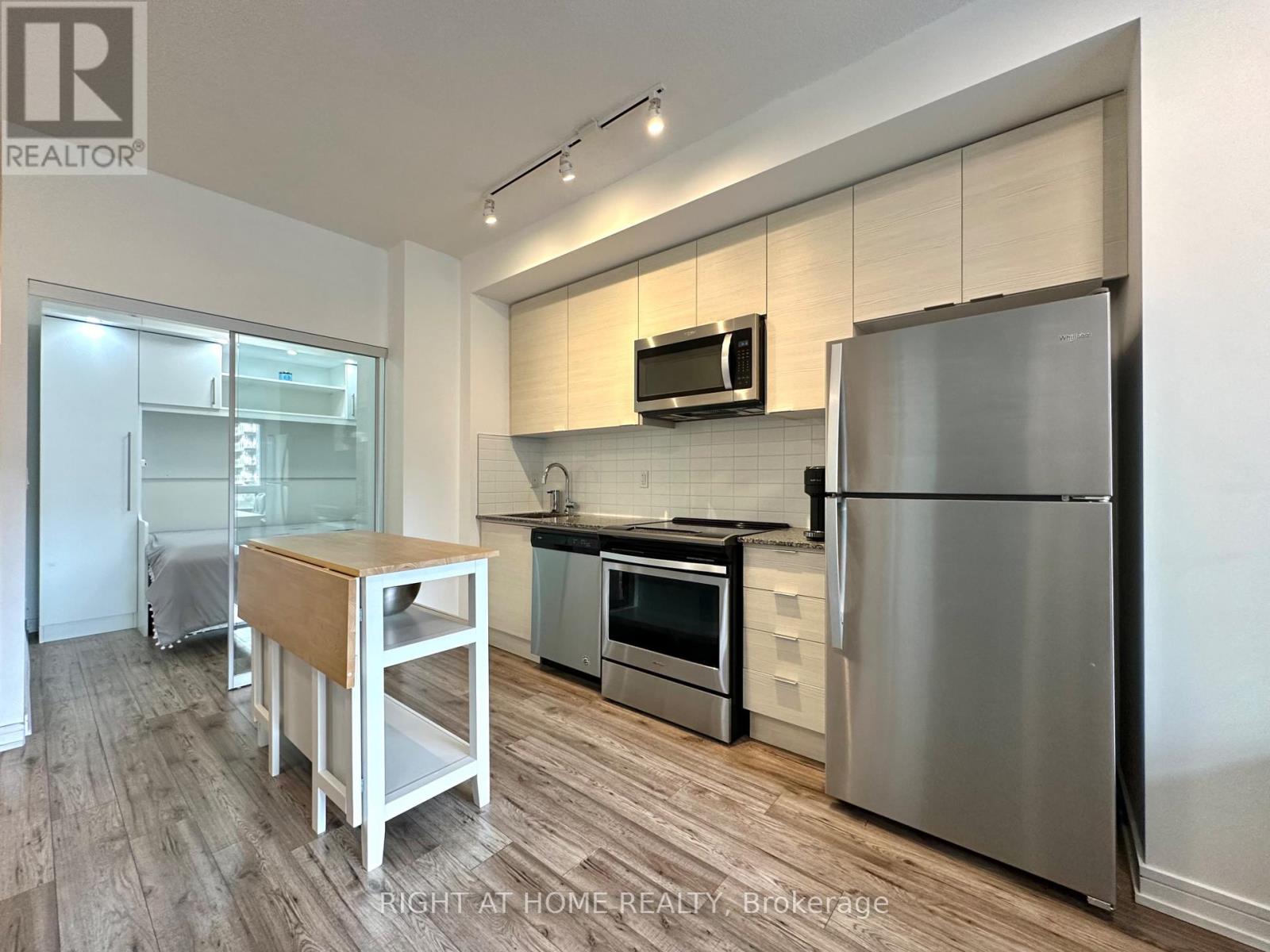 321 - 621 Sheppard Avenue E, Toronto, Ontario  M2K 1B5 - Photo 7 - C12329026