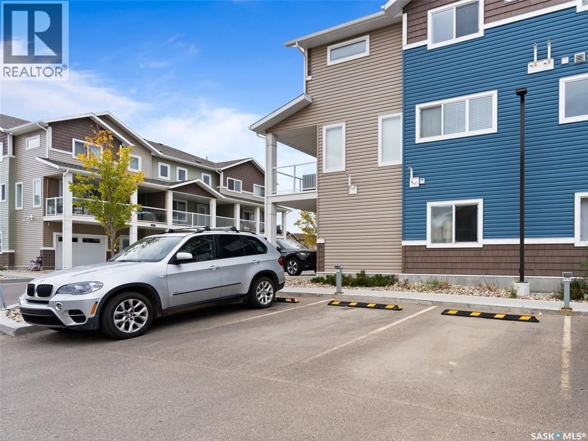 Property at 103B 3367 Green Poppy STREET image 4