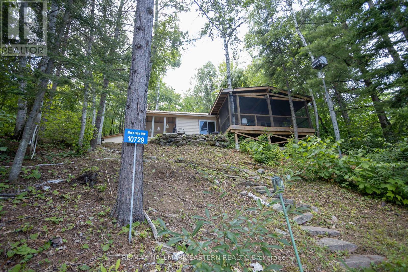 10729 Black Lake Road, Minden Hills, Ontario  K0M 2L0 - Photo 26 - X12329051