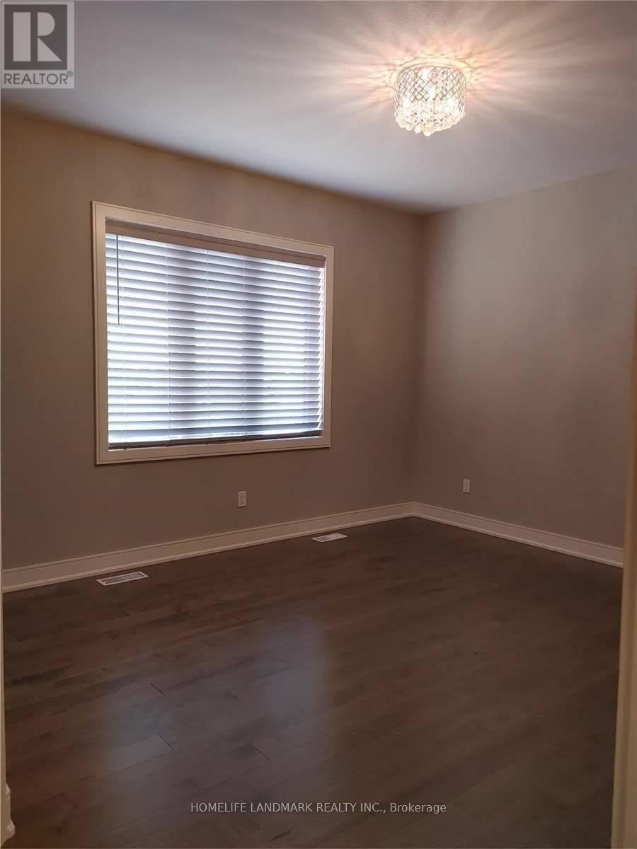 53 Carrick Trail, Welland, Ontario  L3B 0E7 - Photo 17 - X12329024