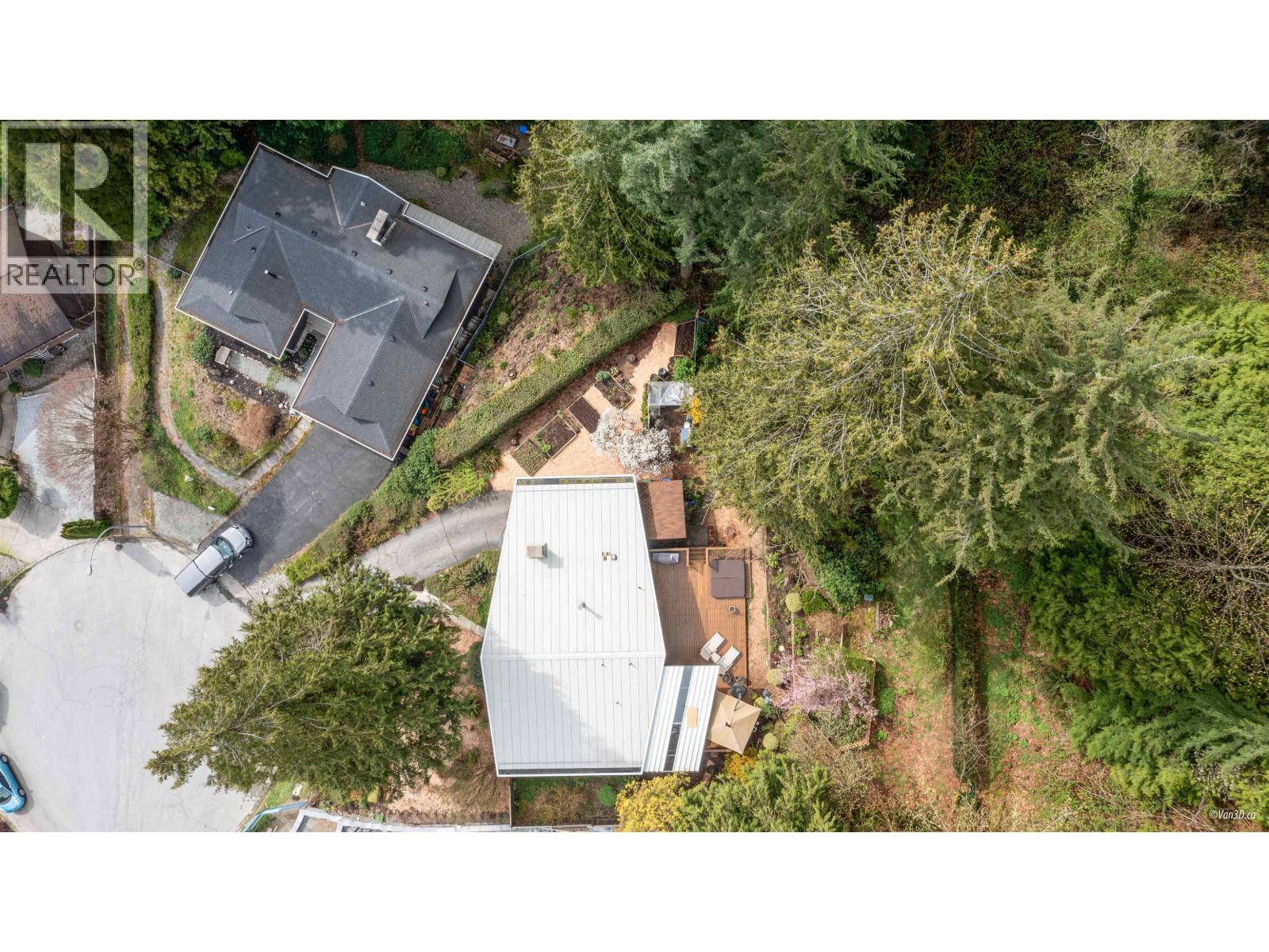 663 Foresthill Place, Port Moody, British Columbia  V3H 3A2 - Photo 16 - R3034380