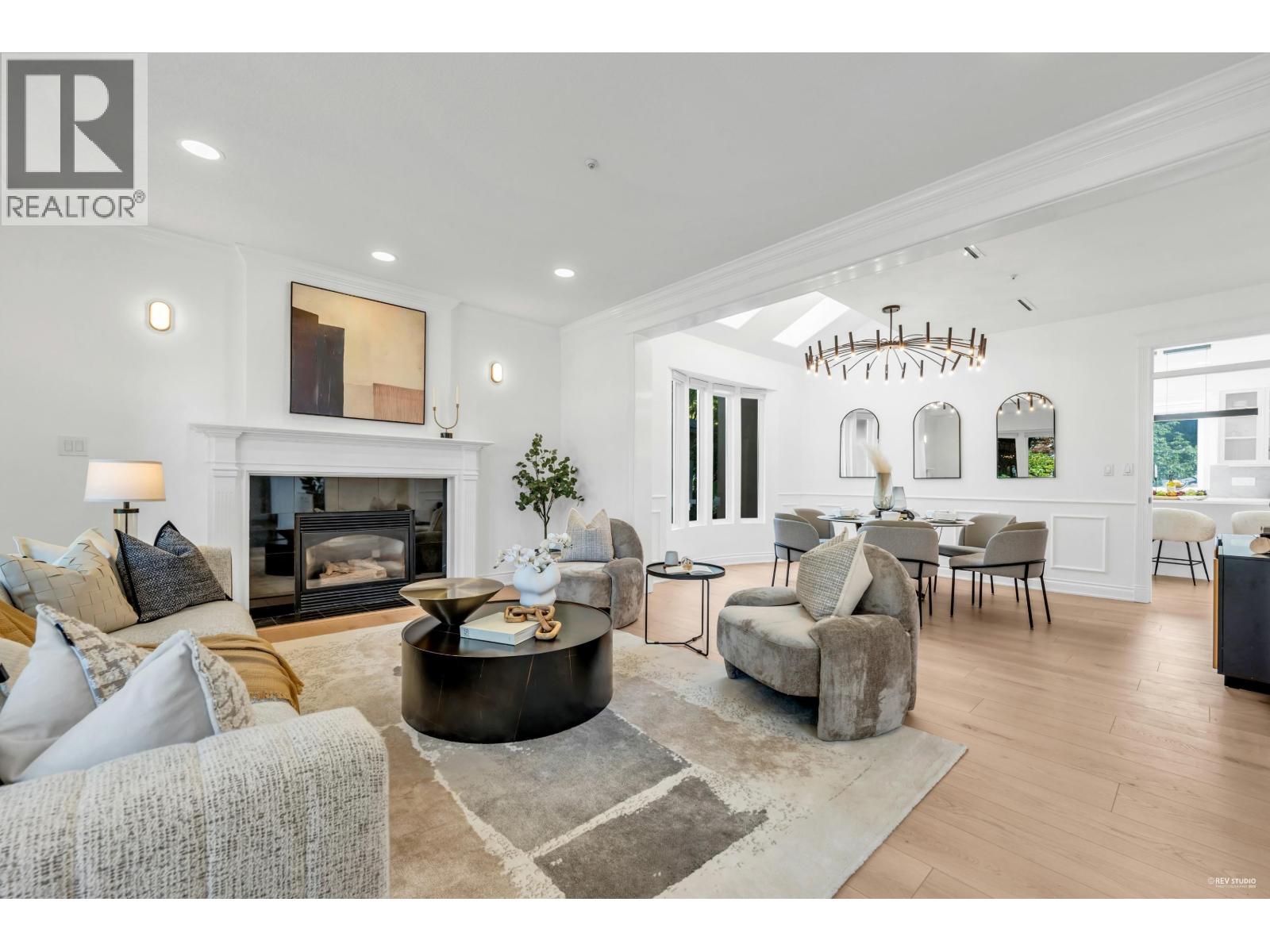 1748 W 68th Avenue, Vancouver, British Columbia  V6P 2W1 - Photo 3 - R3033336