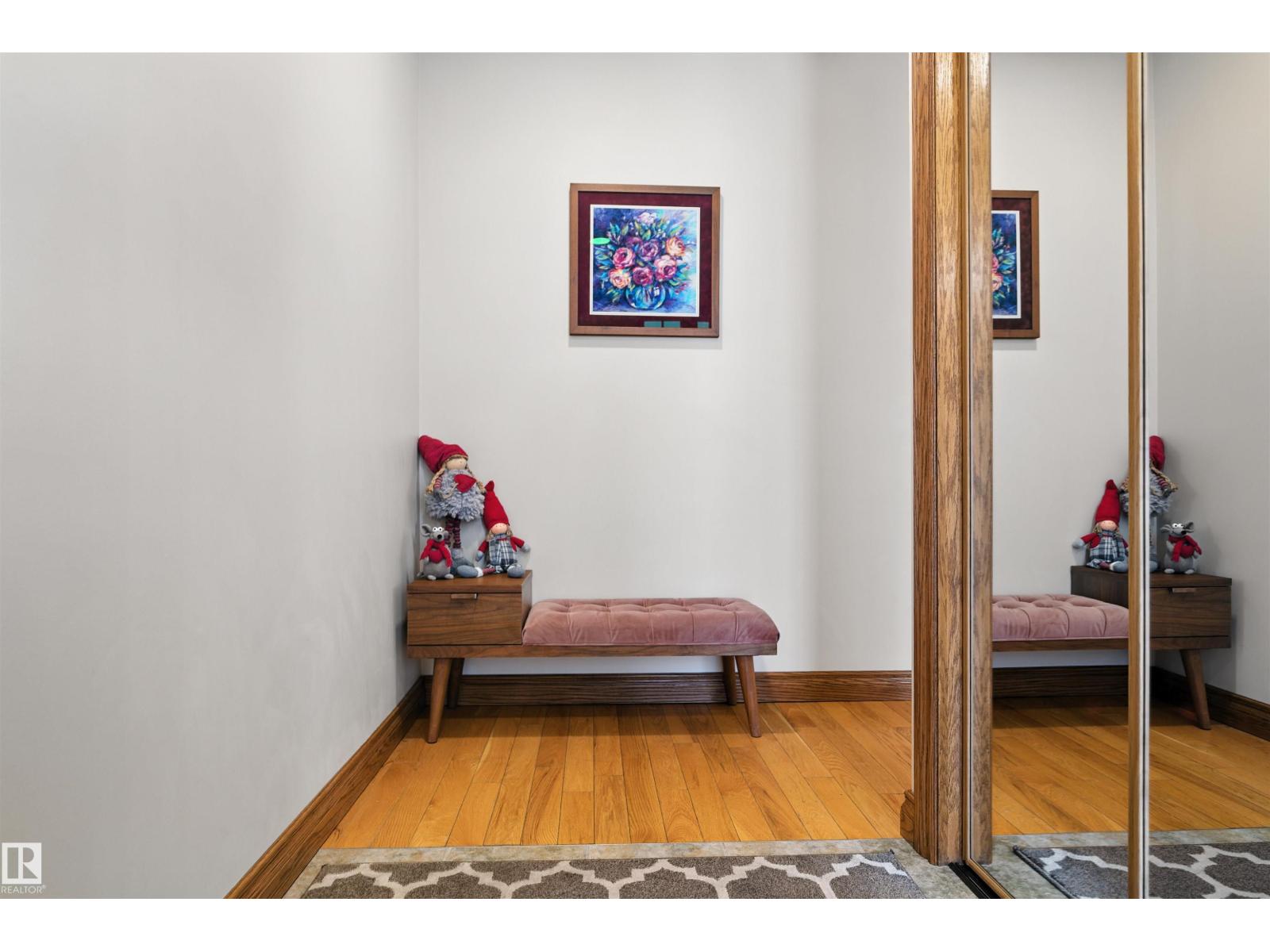 Property at 4632 151 ST NW image 4
