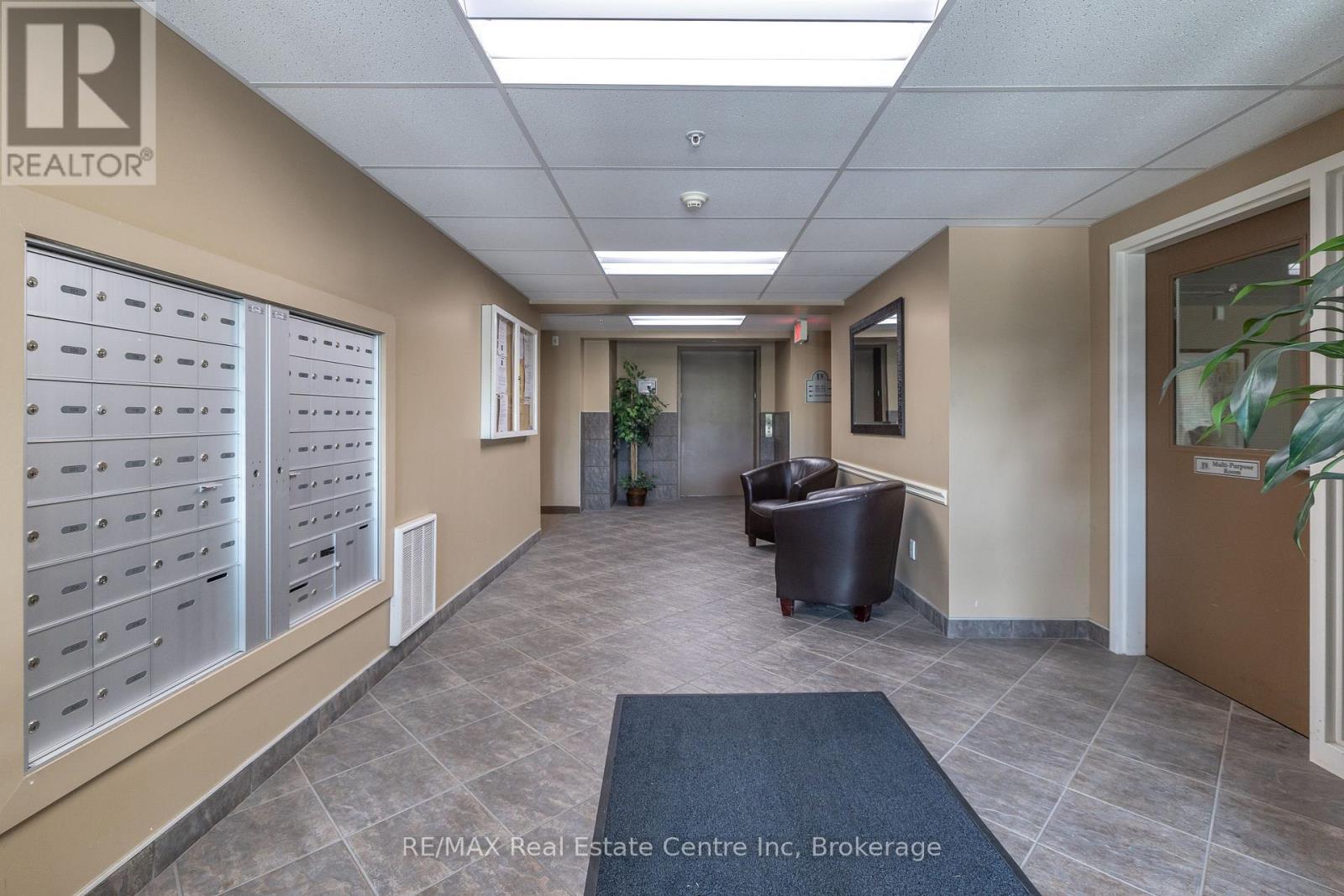 413 - 645 St David Street S, Centre Wellington, Ontario  N1M 0A9 - Photo 16 - X12328656