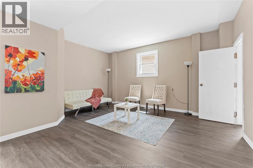 Property at 1637 DROUILLARD image 5