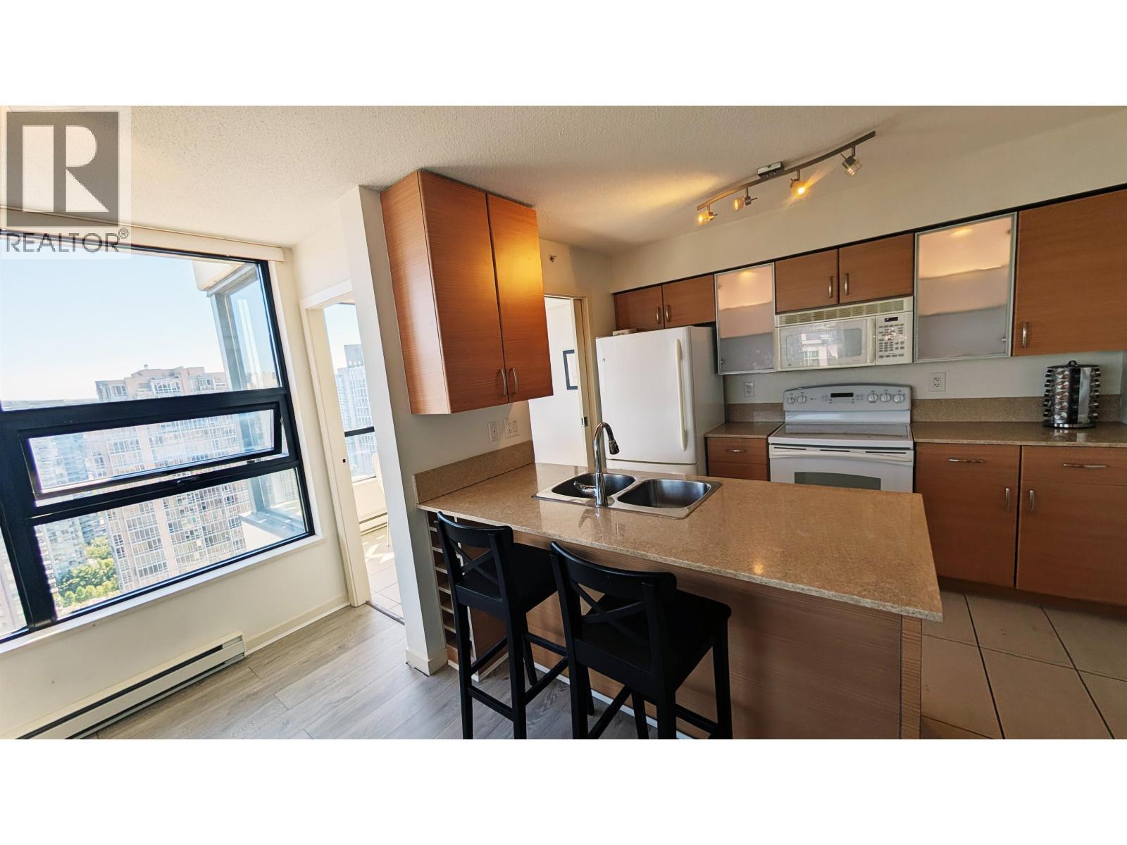 2705 977 Mainland Street, Vancouver, British Columbia  V6B 1T2 - Photo 5 - R3034599