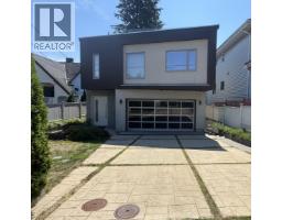 1076 PARK DRIVE, Vancouver, British Columbia