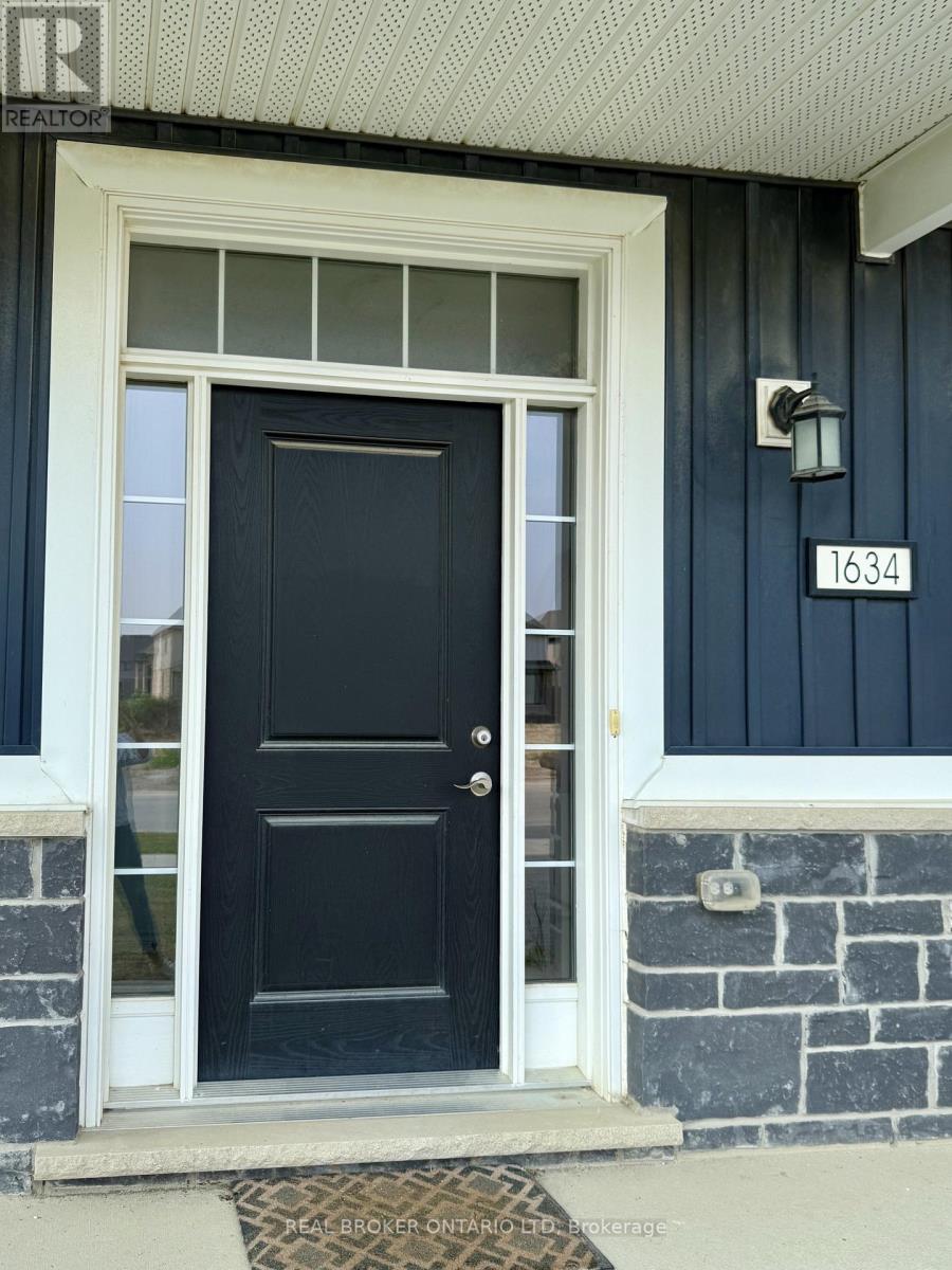 1634 Noah Bend, London North, Ontario  N3B 2Z1 - Photo 2 - X12326211