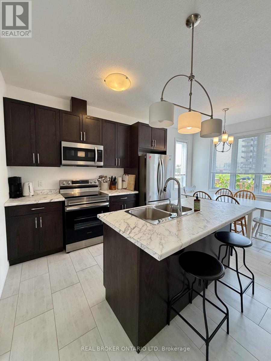 1634 Noah Bend, London North, Ontario  N3B 2Z1 - Photo 6 - X12326211