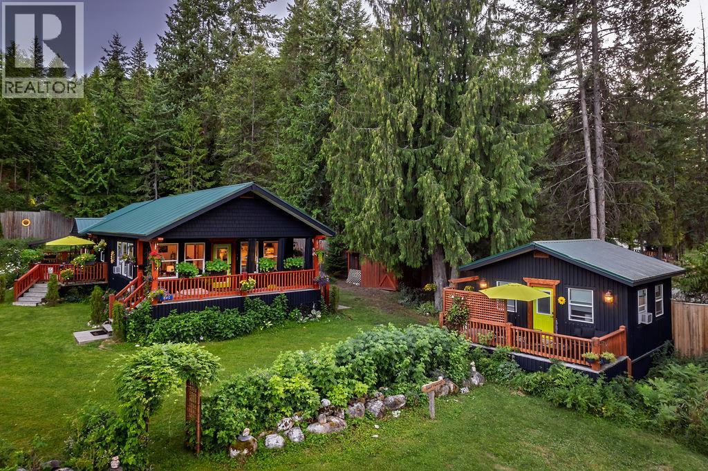 790 & 794 Lewis Road, Harrop, British Columbia  V1L 6P7 - Photo 4 - 10357901