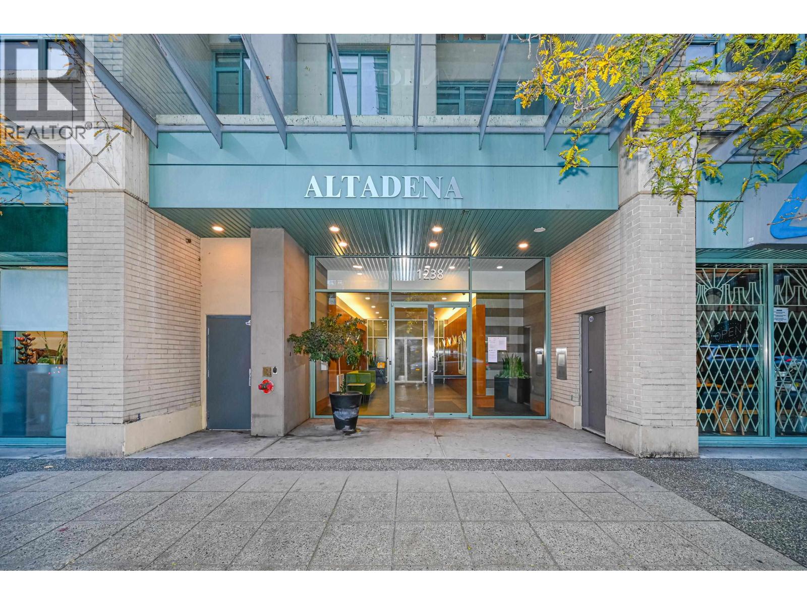 1207 1238 Burrard Street, Vancouver, British Columbia V6Z 3E1 - Photo 4 - R3034536