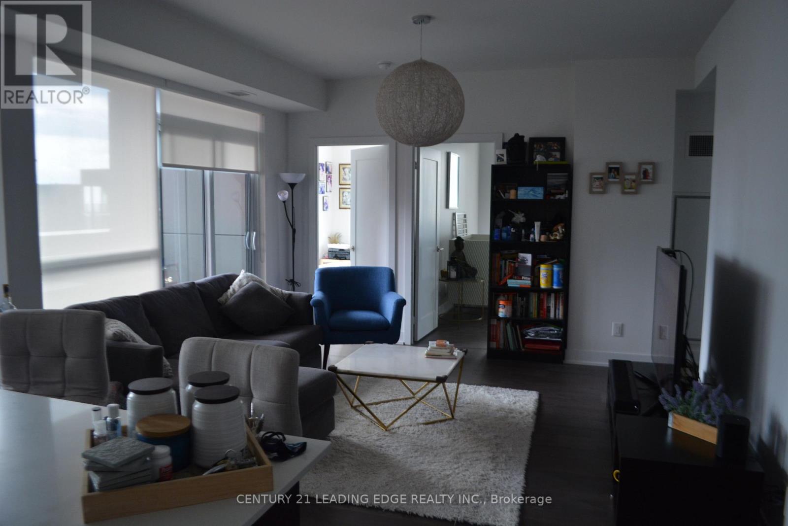 3806 - 318 Richmond Street W, Toronto, Ontario  M5V 0B4 - Photo 1 - C12329106