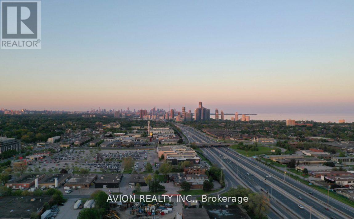 3008 - 36 Zorra Street, Toronto (Islington-City Centre West), Ontario  M8G 0Z5 - Photo 37 - W12329121