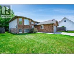 166 Sturgeon Meadows, Leamington, Ca