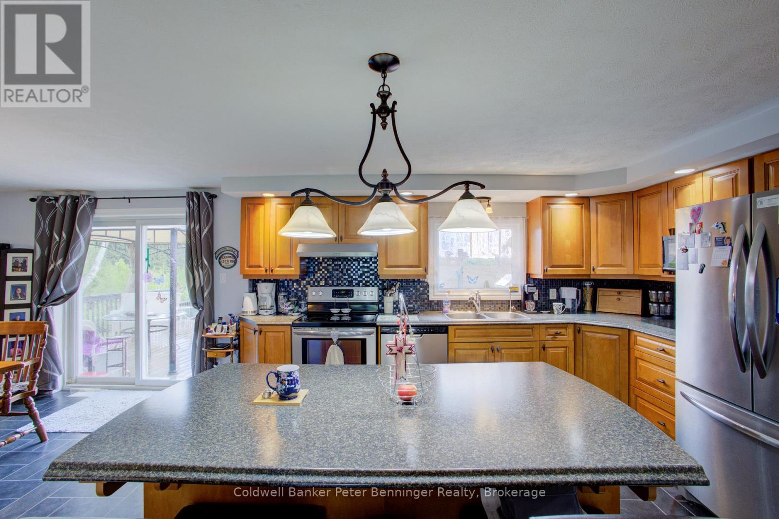 119 Main Street, Kincardine, Ontario  N0G 2T0 - Photo 8 - X12329130