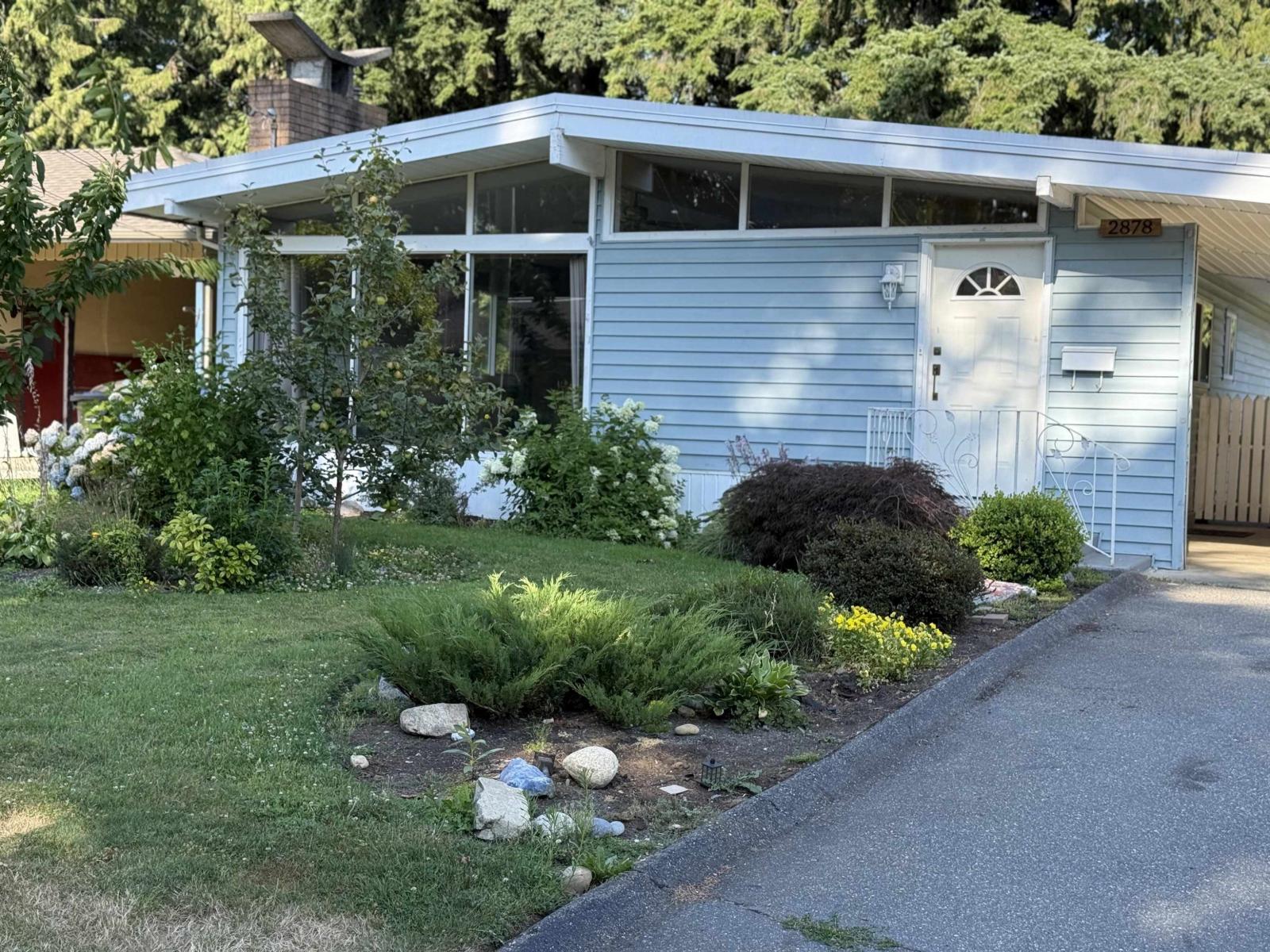2878 Woodland Street, Abbotsford, British Columbia  V2S 4E4 - Photo 3 - R3034354