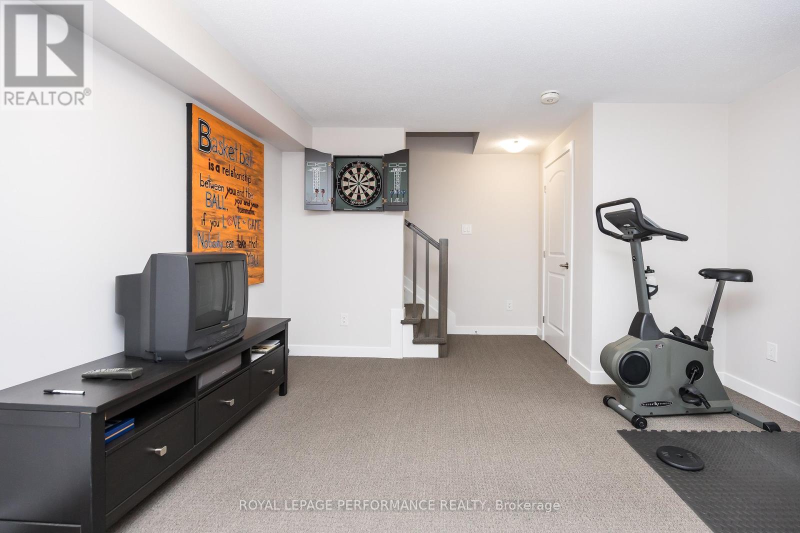 816 Bascule Place, Ottawa, Ontario  K0A 2Z0 - Photo 40 - X12329173