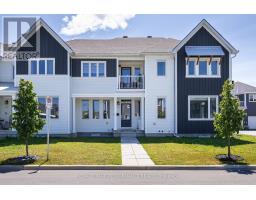 816 BASCULE PLACE