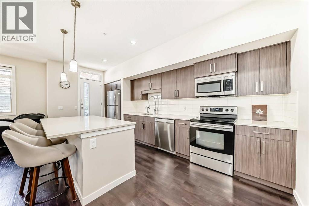 Property at 214, 10 Westpark Link SW image 4