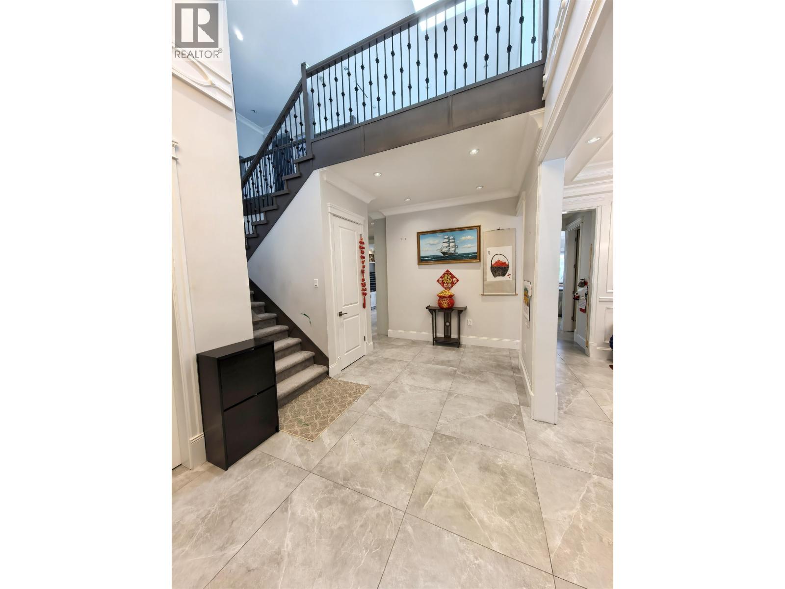 Property at 4646 48B STREET image 2