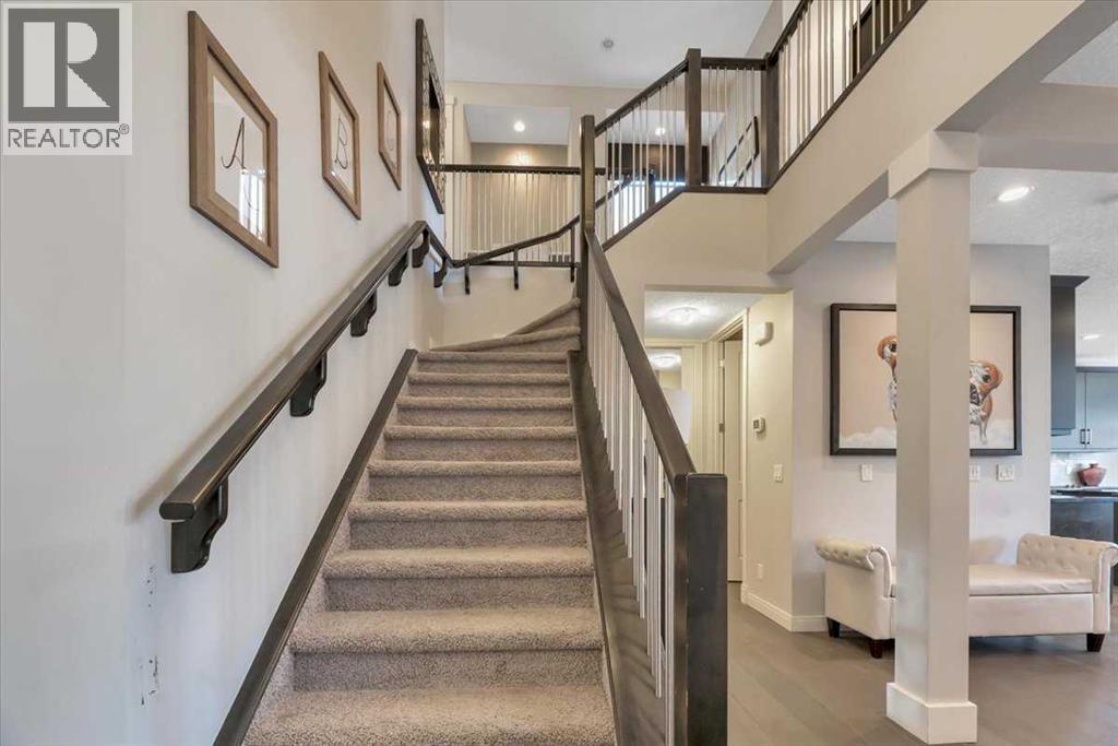 Property at 5 Riviera Crescent image 5