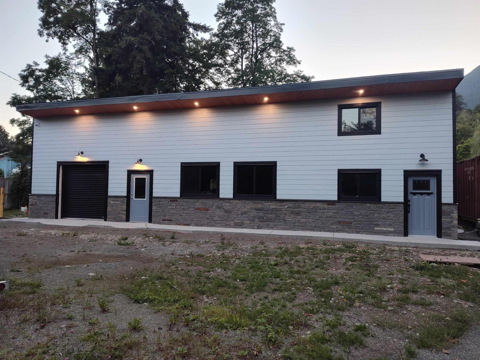 41707 LOUGHEED HIGHWAY, Mission, British Columbia