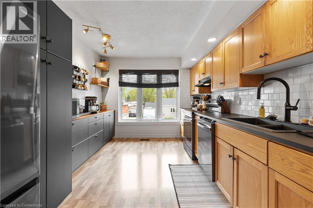 759 York Avenue N, Listowel, Ontario  N4W 2Y4 - Photo 16 - 40749112