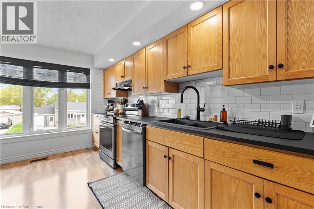 759 York Avenue N, Listowel, Ontario  N4W 2Y4 - Photo 17 - 40749112