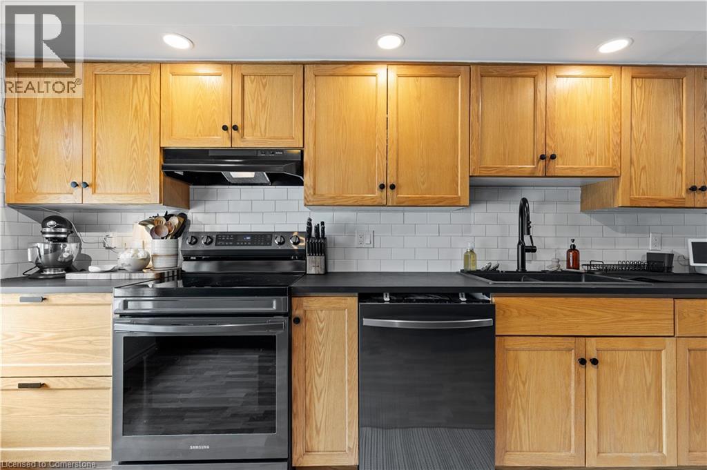 759 York Avenue N, Listowel, Ontario  N4W 2Y4 - Photo 20 - 40749112