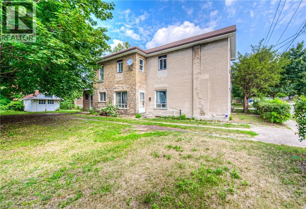14 Bond Street, Brantford, Ontario  N3R 4G5 - Photo 2 - 40751990