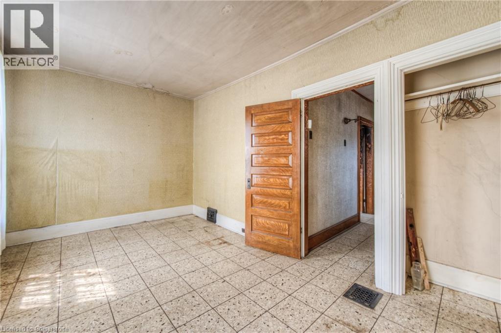 14 Bond Street, Brantford, Ontario  N3R 4G5 - Photo 43 - 40751990