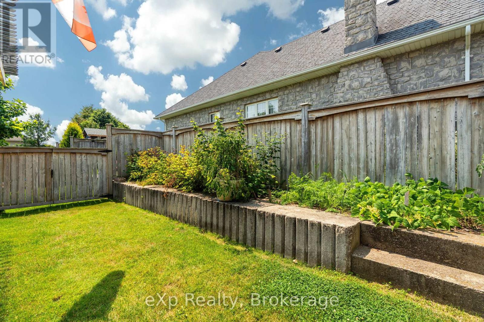 123 Long Drive, Stratford, Ontario  N5A 7Y9 - Photo 35 - X12329259