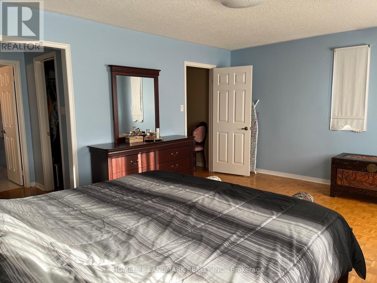 19 Eastern Road, Vaughan, Ontario  L4L 8S2 - Photo 13 - N12329207