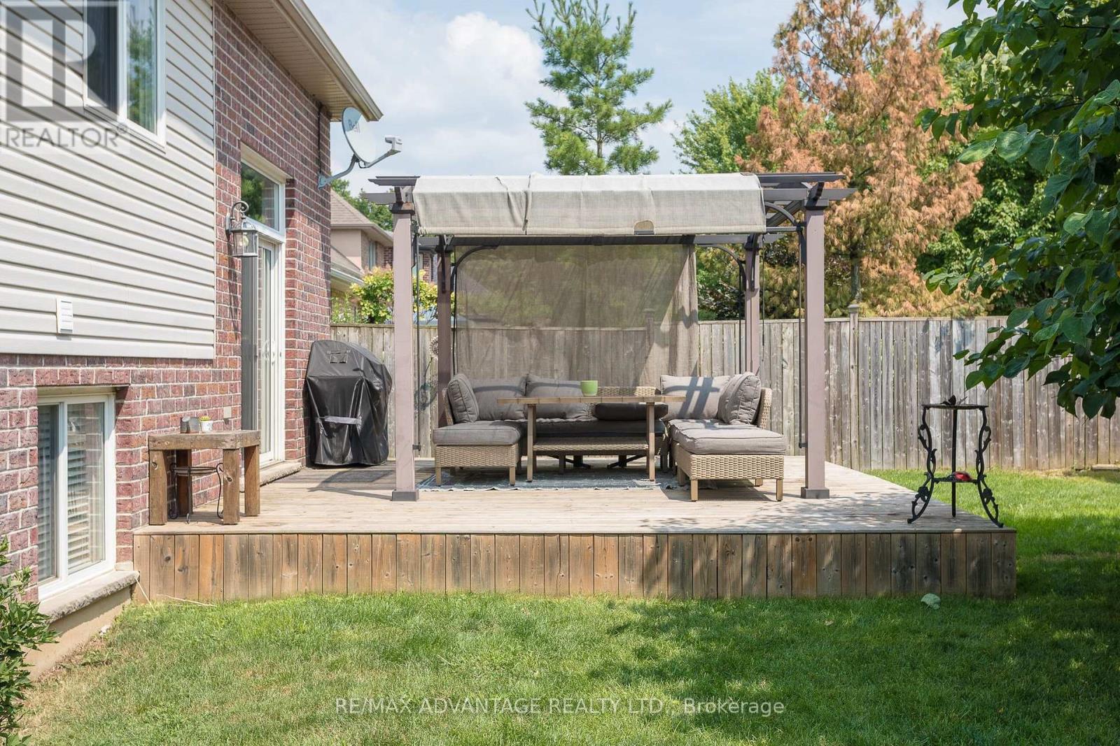 78 Hummingbird Lane, St. Thomas, Ontario  N5R 6M8 - Photo 45 - X12329281