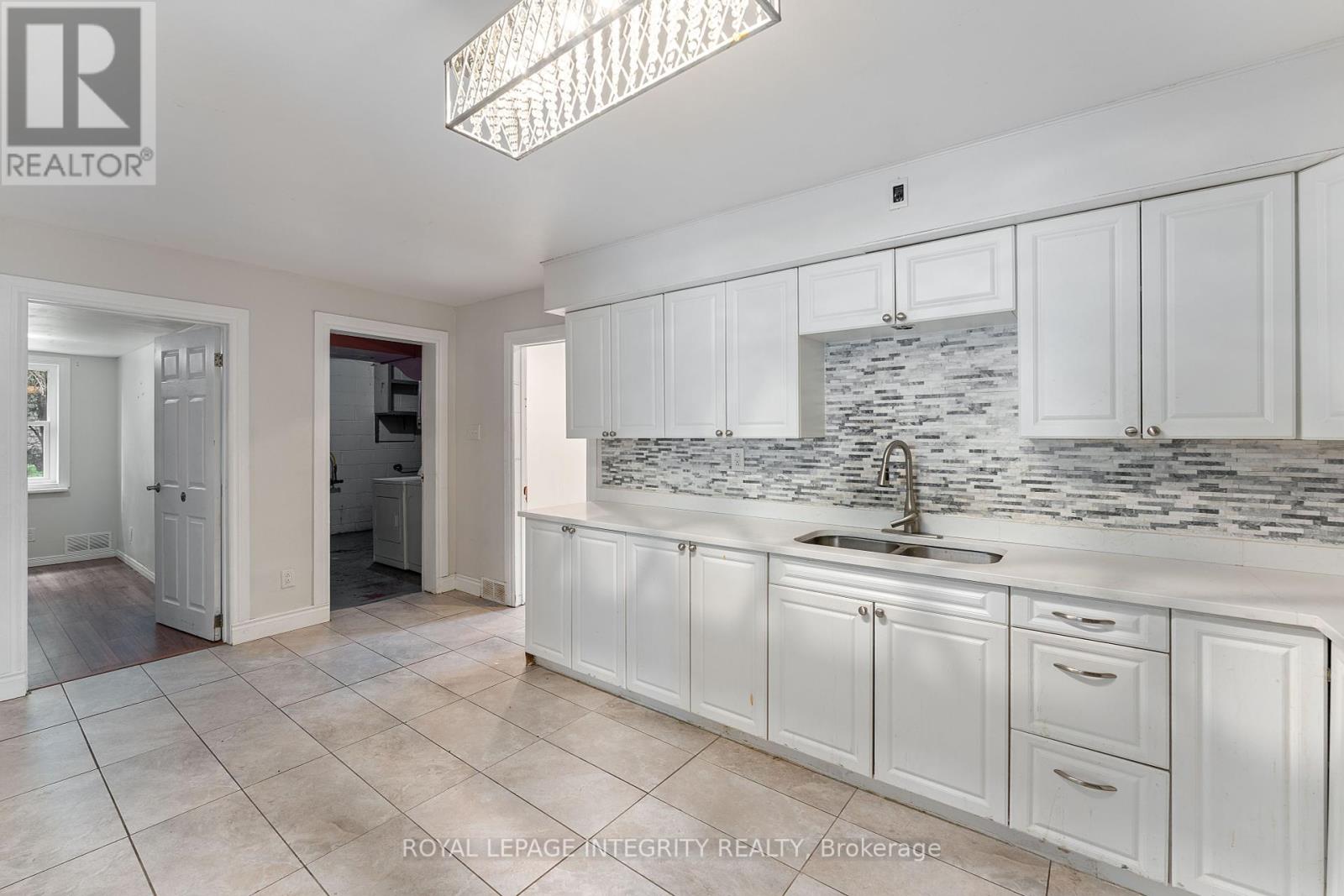 3823 Drouin Road, Clarence-Rockland, Ontario  K0A 2A0 - Photo 12 - X12329263