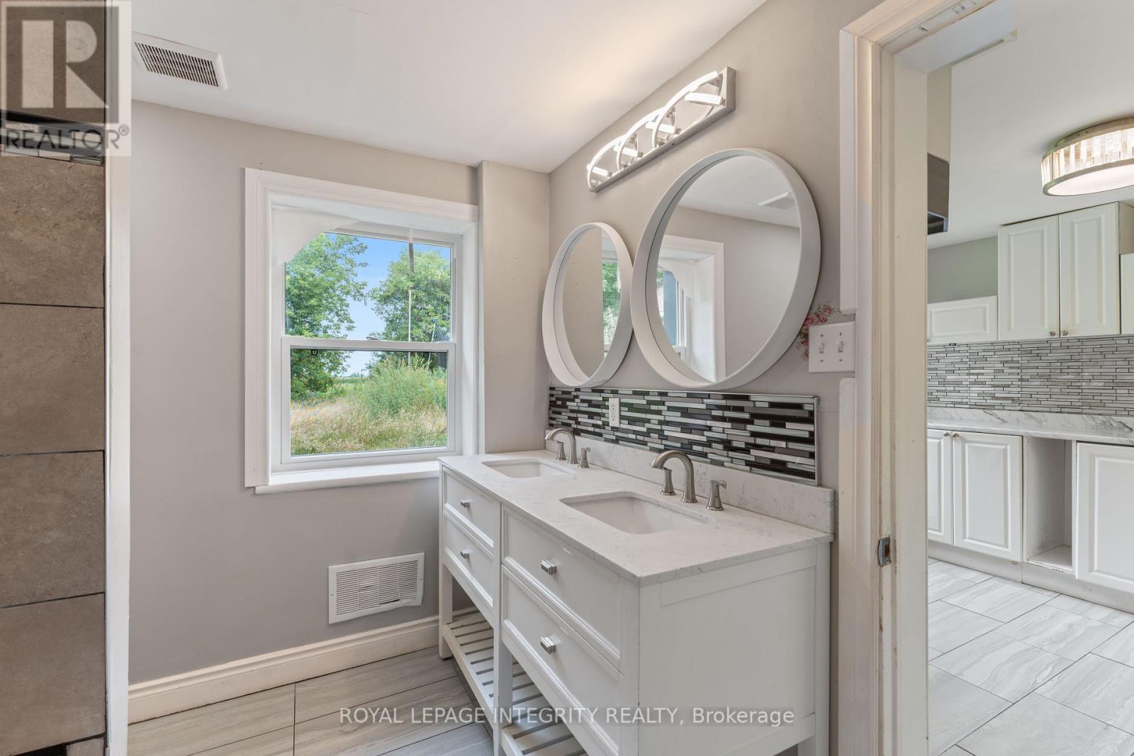 3823 Drouin Road, Clarence-Rockland, Ontario  K0A 2A0 - Photo 27 - X12329263
