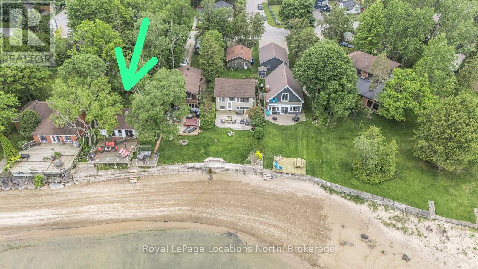 1950 Shore Lane, Wasaga Beach, Ontario  L9Z 1T7 - Photo 2 - S12309163