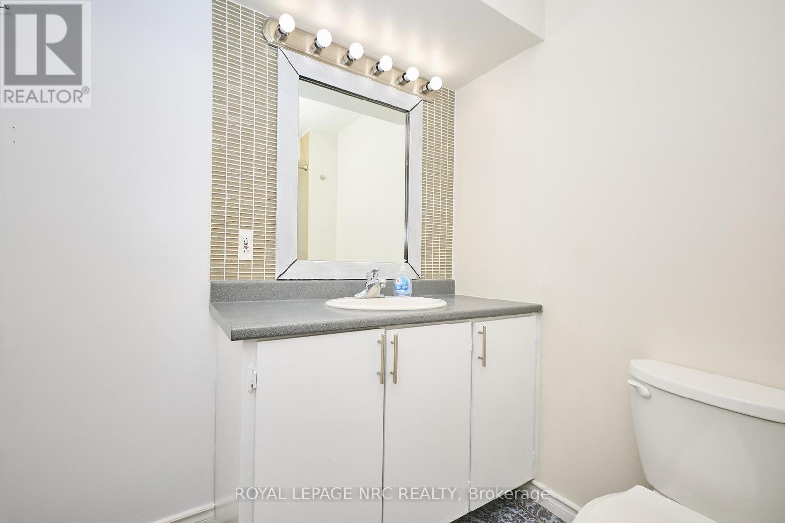 3252 Young Avenue, Fort Erie, Ontario  L0S 1N0 - Photo 14 - X12329282