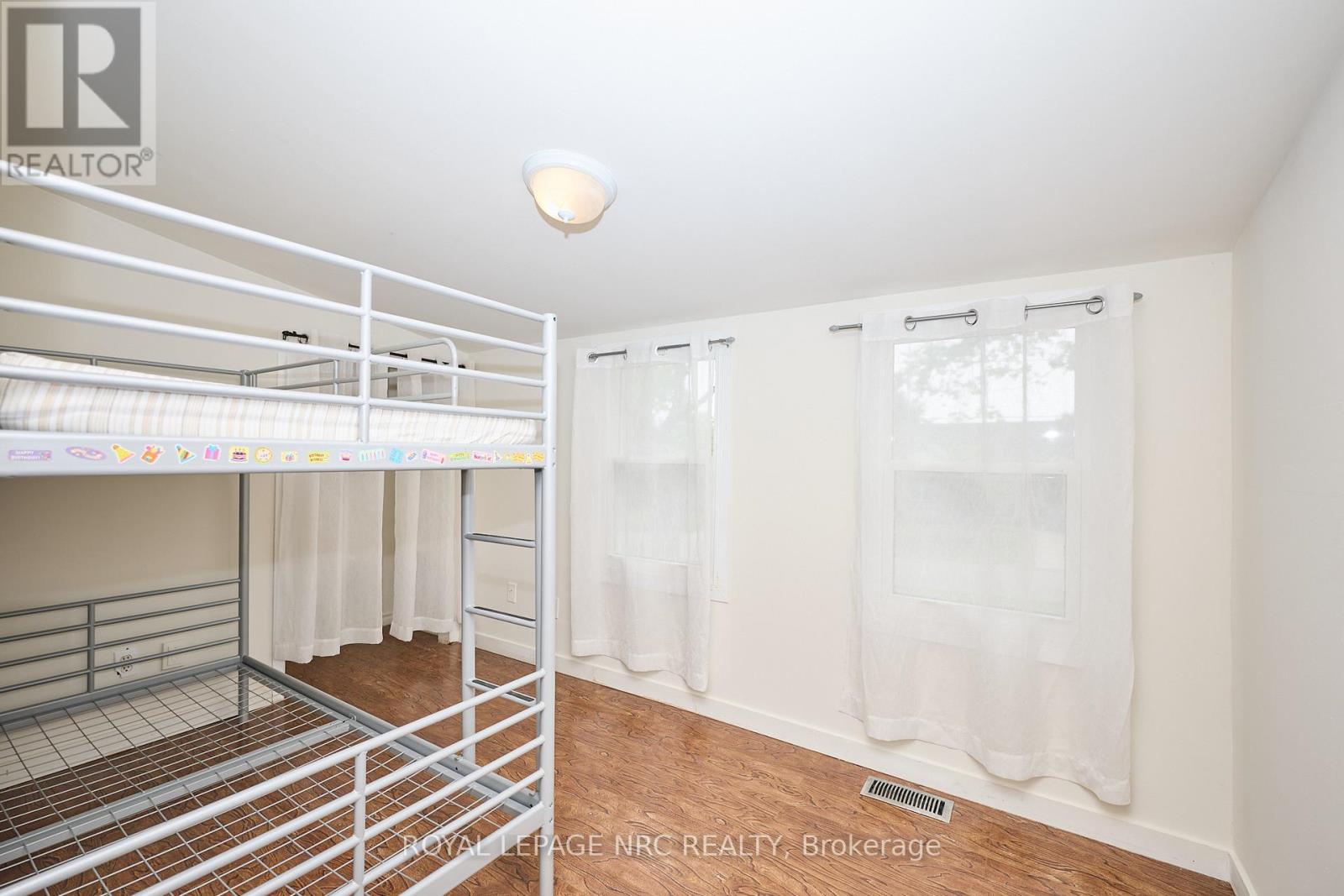 3252 Young Avenue, Fort Erie, Ontario  L0S 1N0 - Photo 20 - X12329282