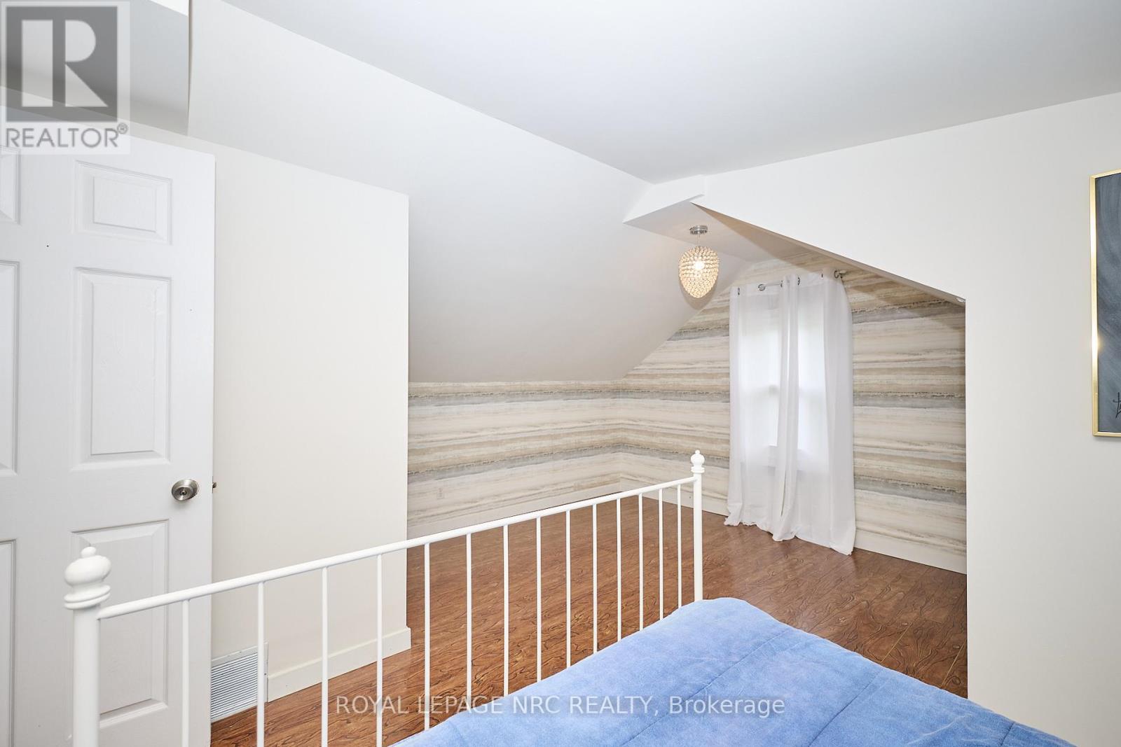 3252 Young Avenue, Fort Erie, Ontario  L0S 1N0 - Photo 26 - X12329282
