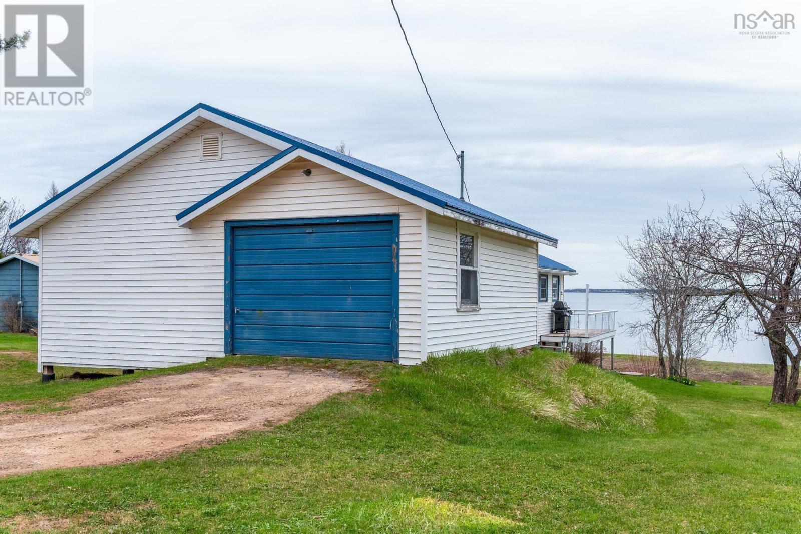 19 Barrachois Lane, Sand Point, Nova Scotia  B0K 1V0 - Photo 2 - 202510733