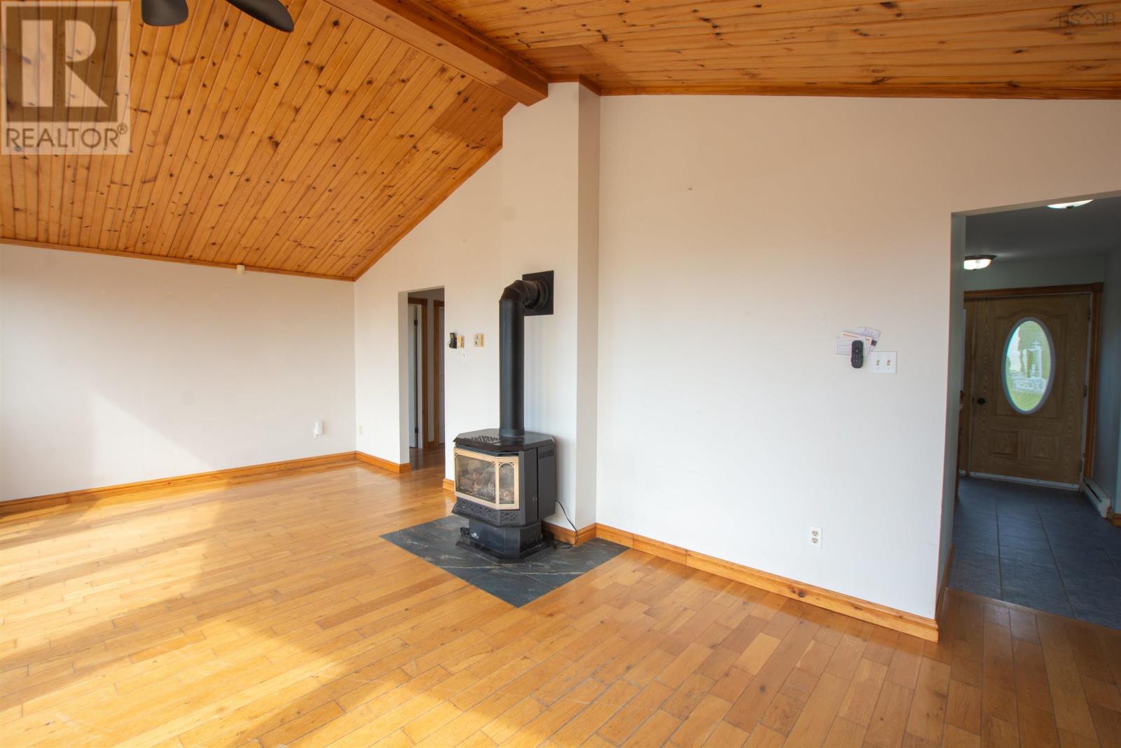 2815 Main Shore Road, Port Maitland, Nova Scotia  B5A 5C4 - Photo 12 - 202515469