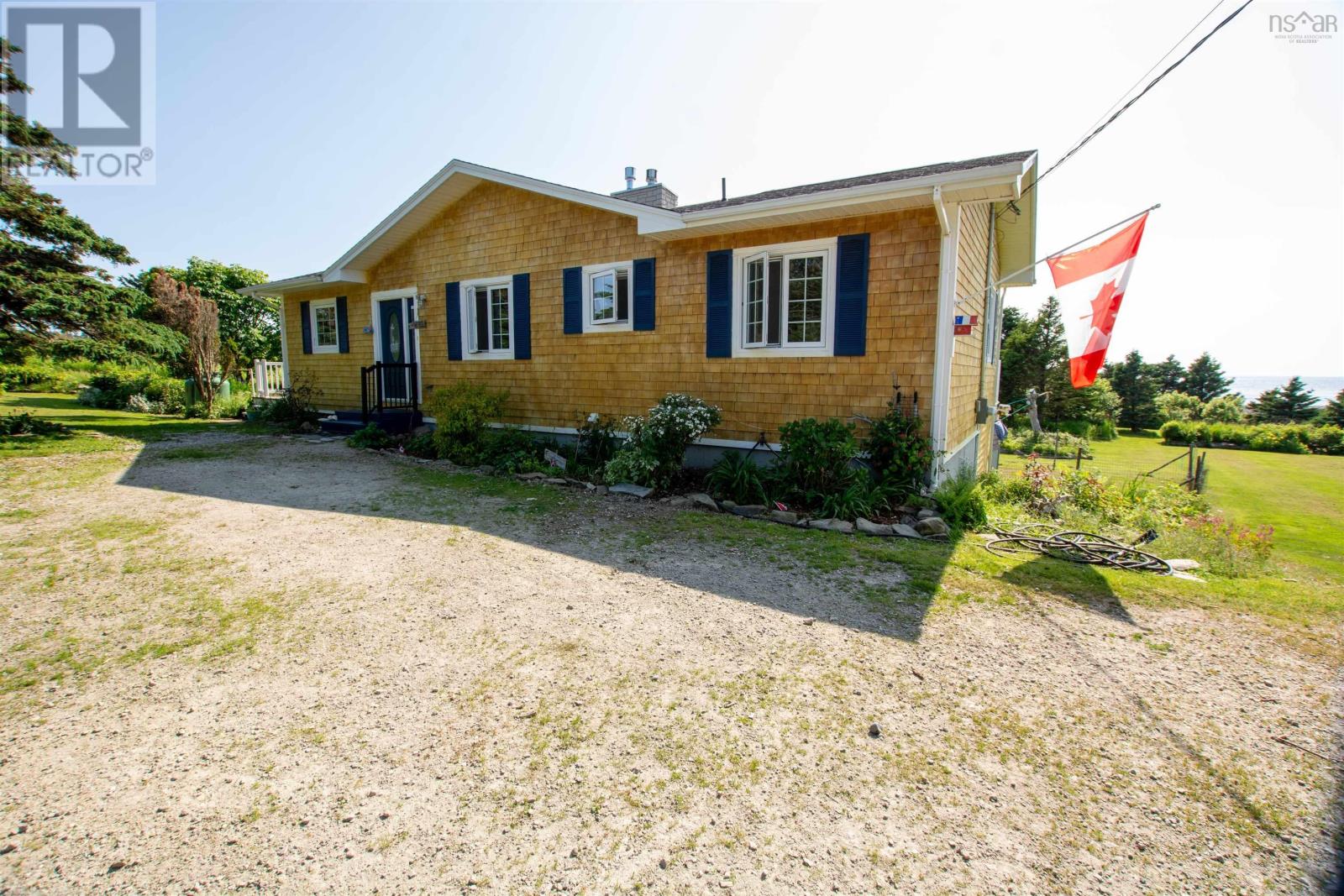 2815 Main Shore Road, Port Maitland, Nova Scotia  B5A 5C4 - Photo 3 - 202515469