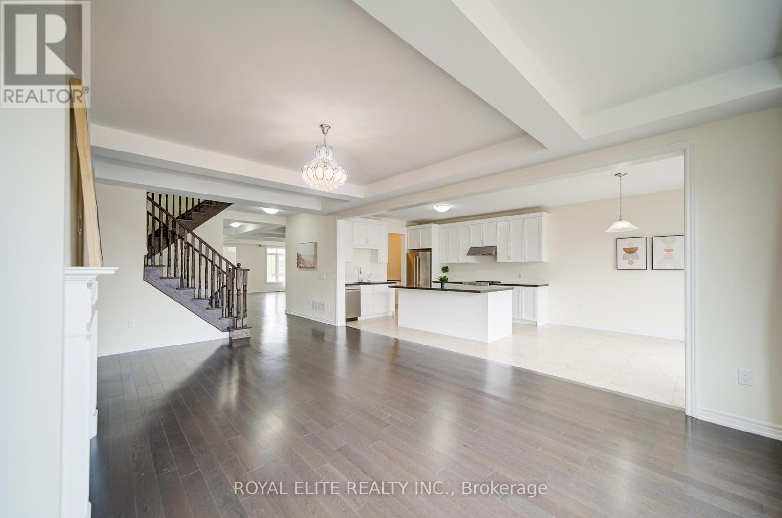 7 Goldeneye Drive, East Gwillimbury, Ontario  L9N 0S6 - Photo 11 - N12329251