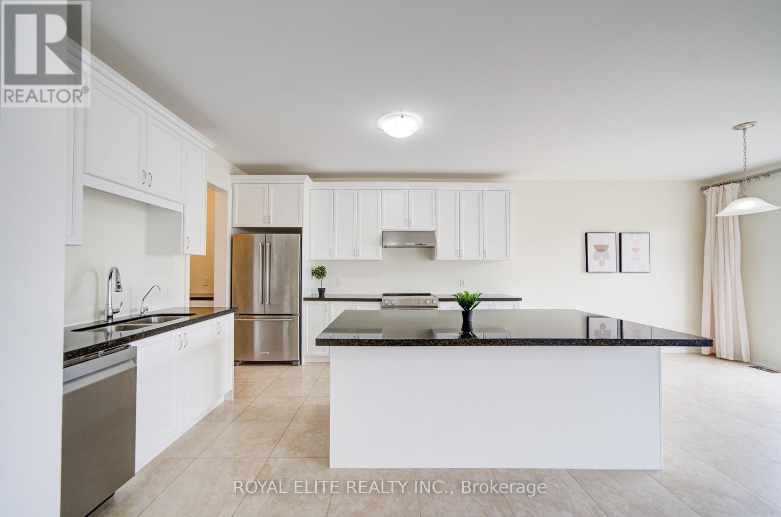 7 Goldeneye Drive, East Gwillimbury, Ontario  L9N 0S6 - Photo 12 - N12329251
