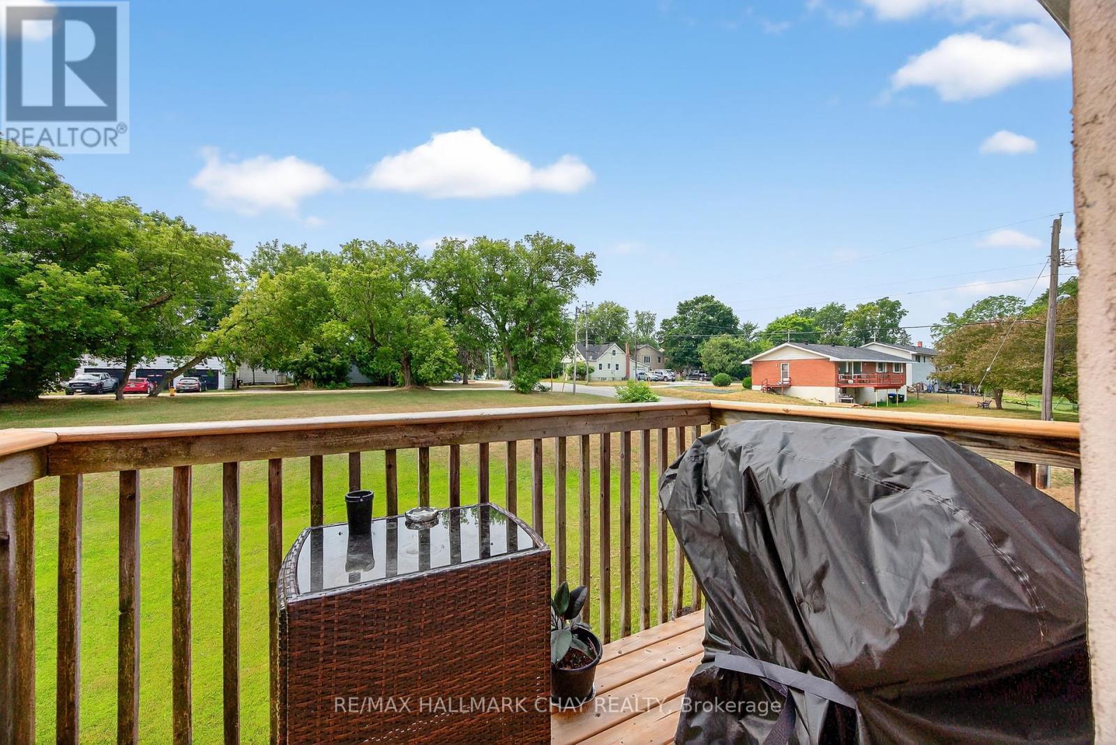 195 Louisa Street, Clearview, Ontario  L0M 1S0 - Photo 13 - S12329257