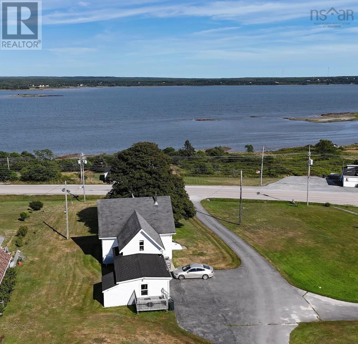 684 Highway 335 Highway, West Pubnico, Nova Scotia  B0W 3S0 - Photo 28 - 202519679